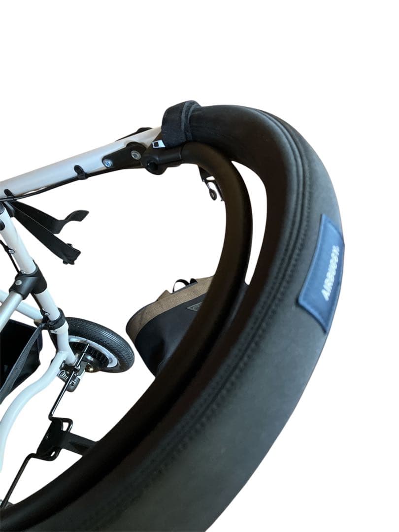 美品　Mサイズ　ペット用エアバギー・ドーム2/Airbuggy Dome2 M
