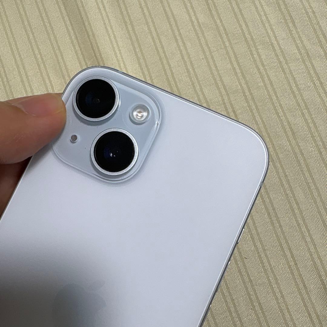 Apple iPhone 15 ブルー箱付き。中古品