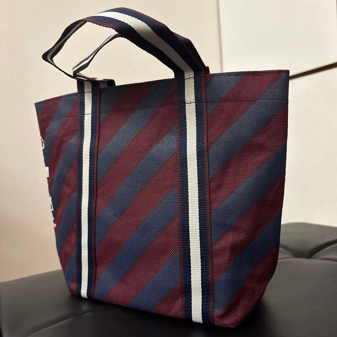 ◉ロンドン本店限定◉【新品・未使用タグ付】小サイズ　ユニバーサルバッグエコバッグ