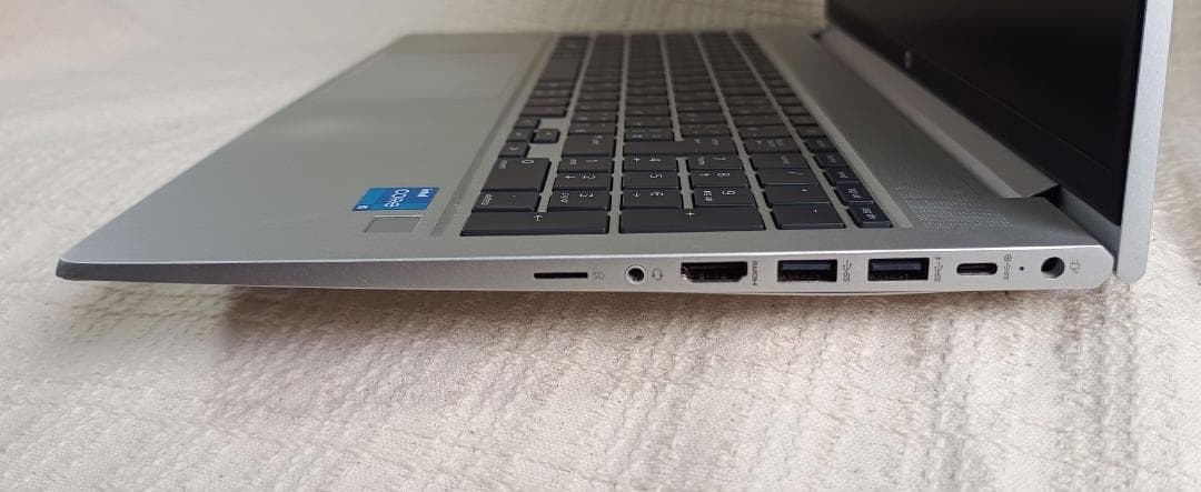 HP Probook 450 G8 第11世代corei5搭載