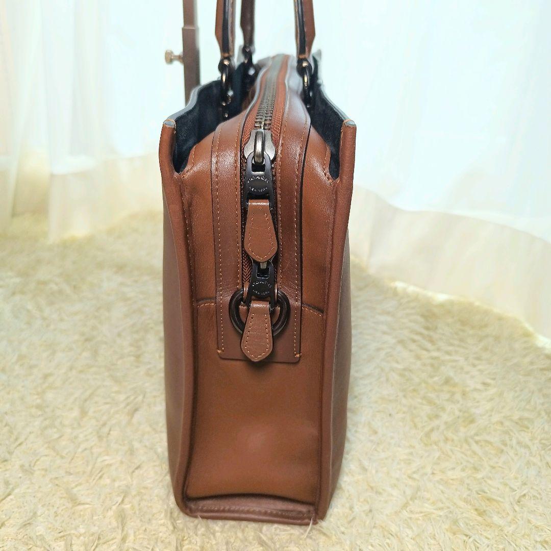 コーチ　ローグ　ブリーフ　ビジネスバッグ　グラブタンレザー　高級ライン