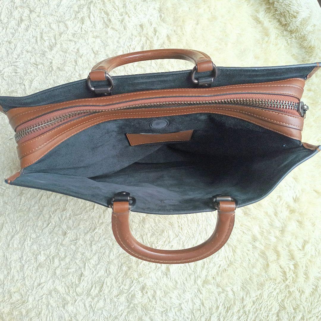 コーチ　ローグ　ブリーフ　ビジネスバッグ　グラブタンレザー　高級ライン