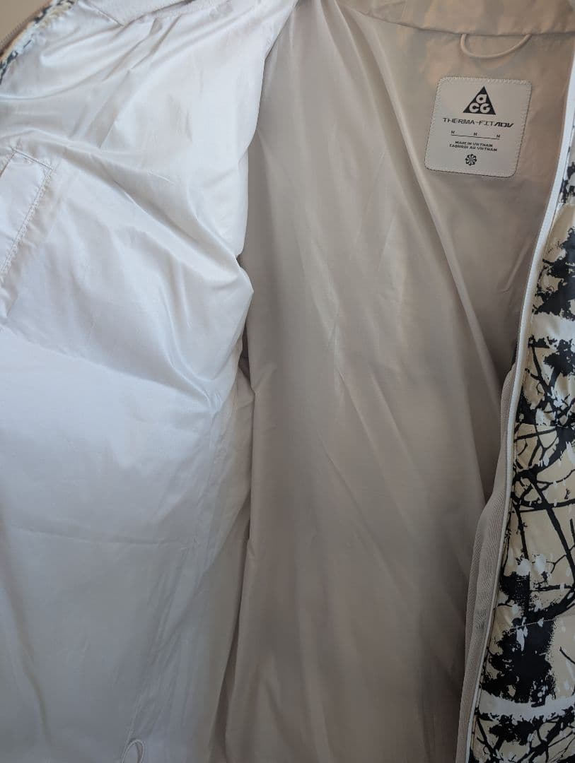 ナイキ ACG \"Lunar Lake\" PrimaLoft® ジャケット