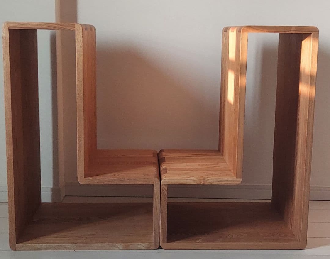 coco様検討中【金額相談可】リビングハウスのラック(2本１組)