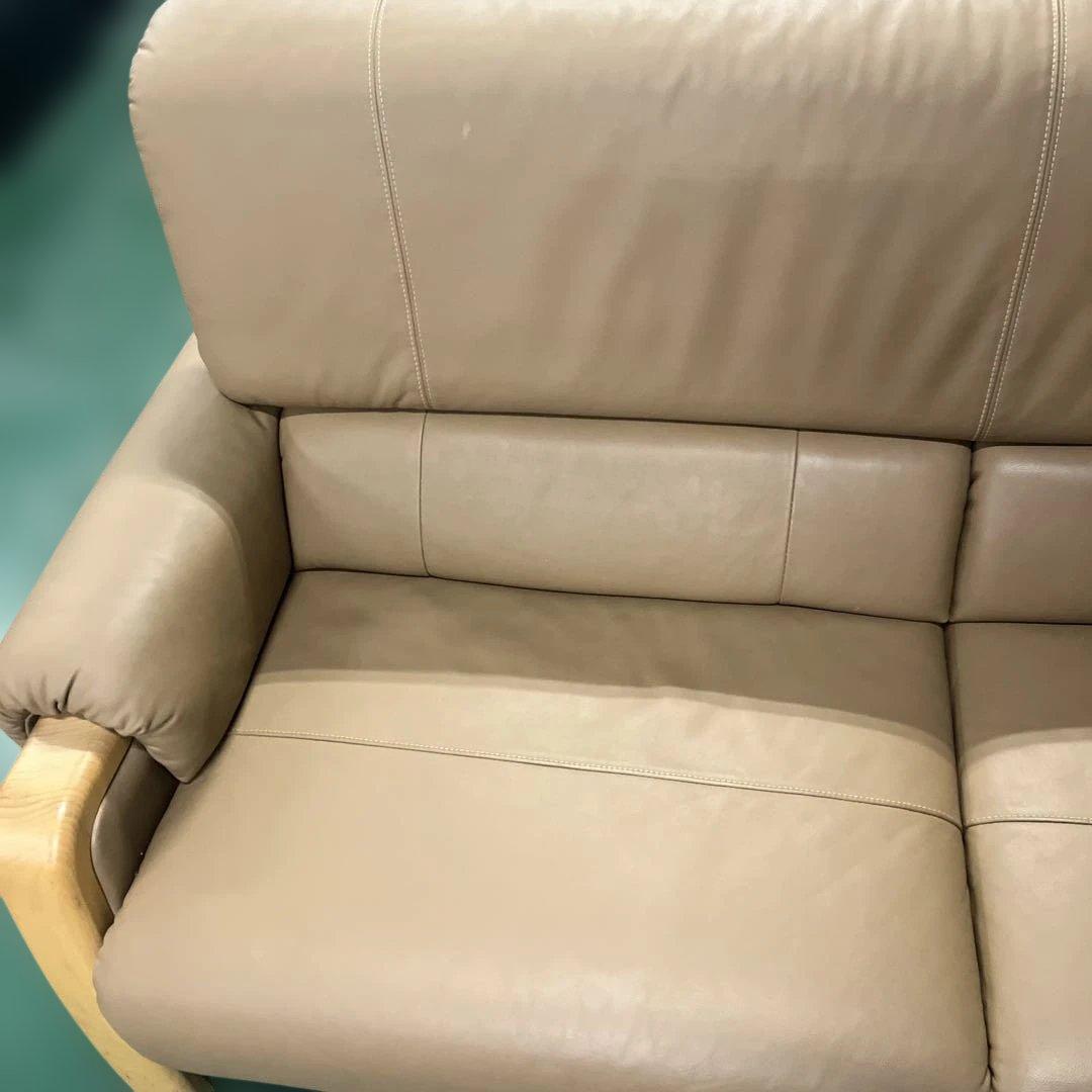 ベージュ レザー 2人掛けソファー インテリア 家具