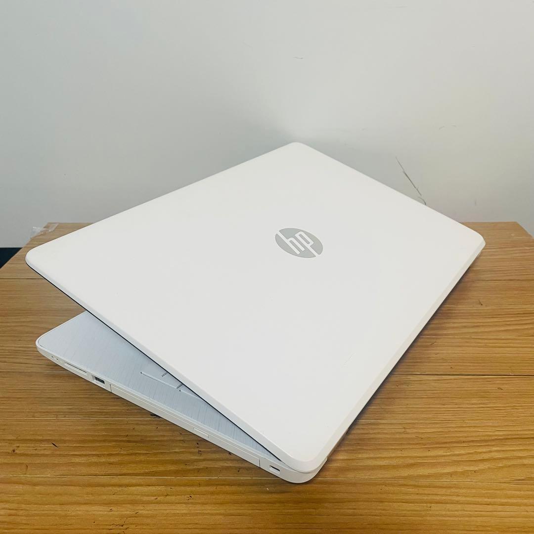 ホワイトノートパソコンWindows11オフィスWi-FiカメラDVD