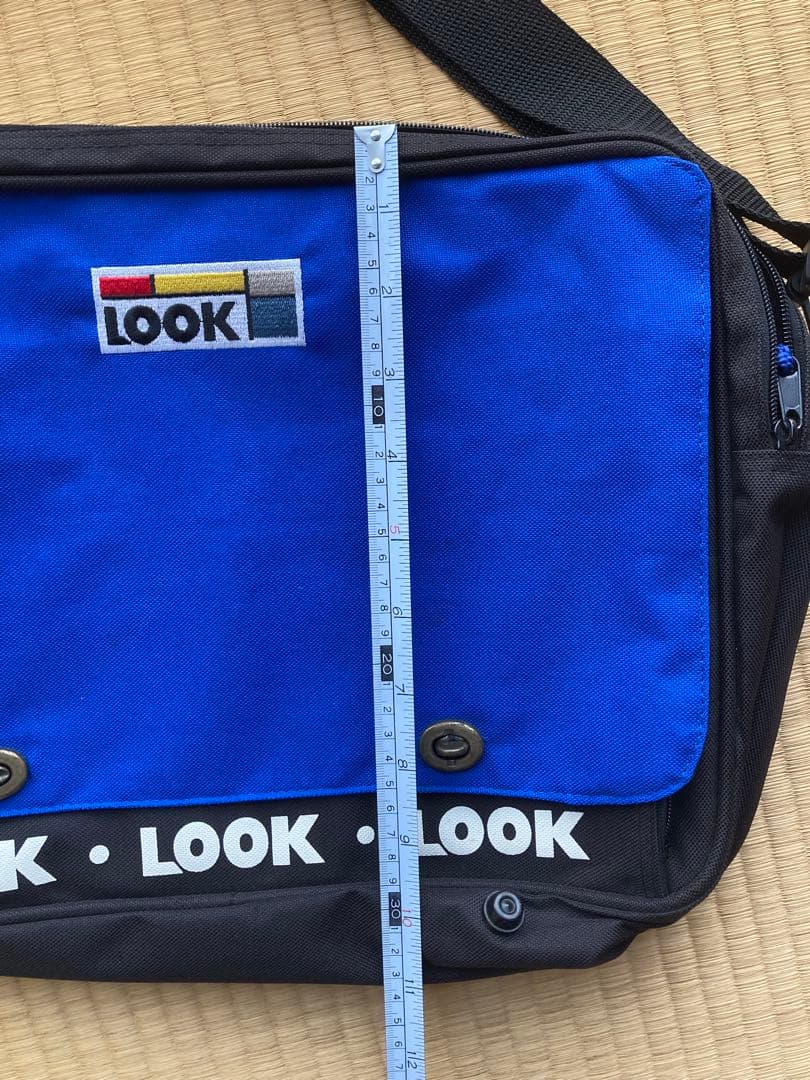 LOOK(仏)のショルダーバッグ　非売品