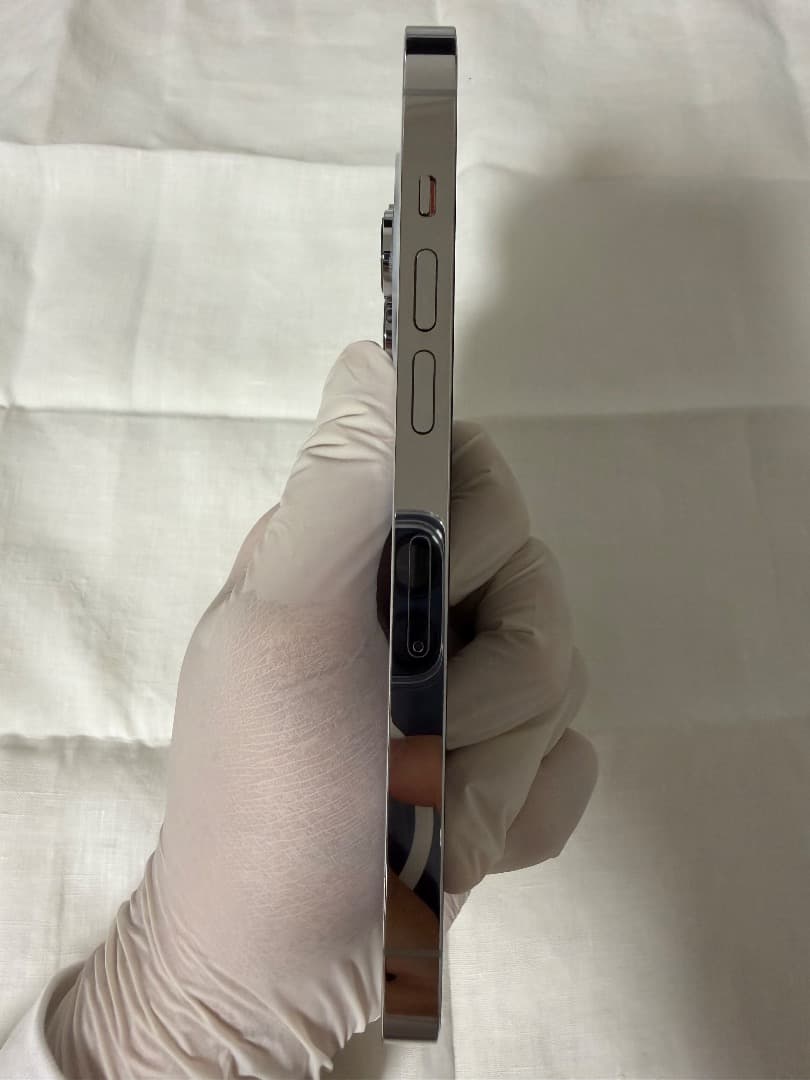 美品 完品 iPhone 14 Pro 256gb シルバー SIMフリー