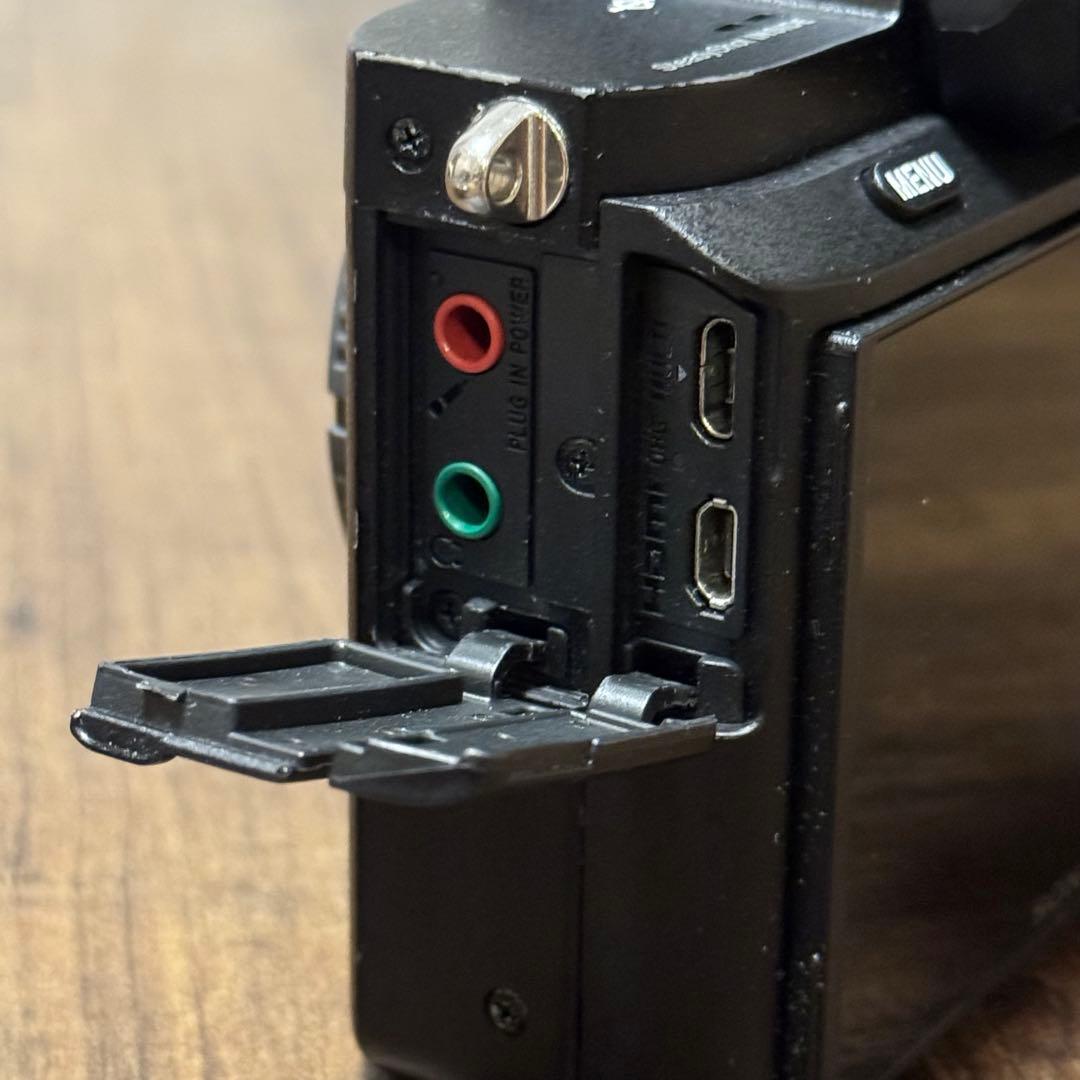 【早い者勝ち】SONY α7II ILCE-7M2 ミラーレス一眼カメラ