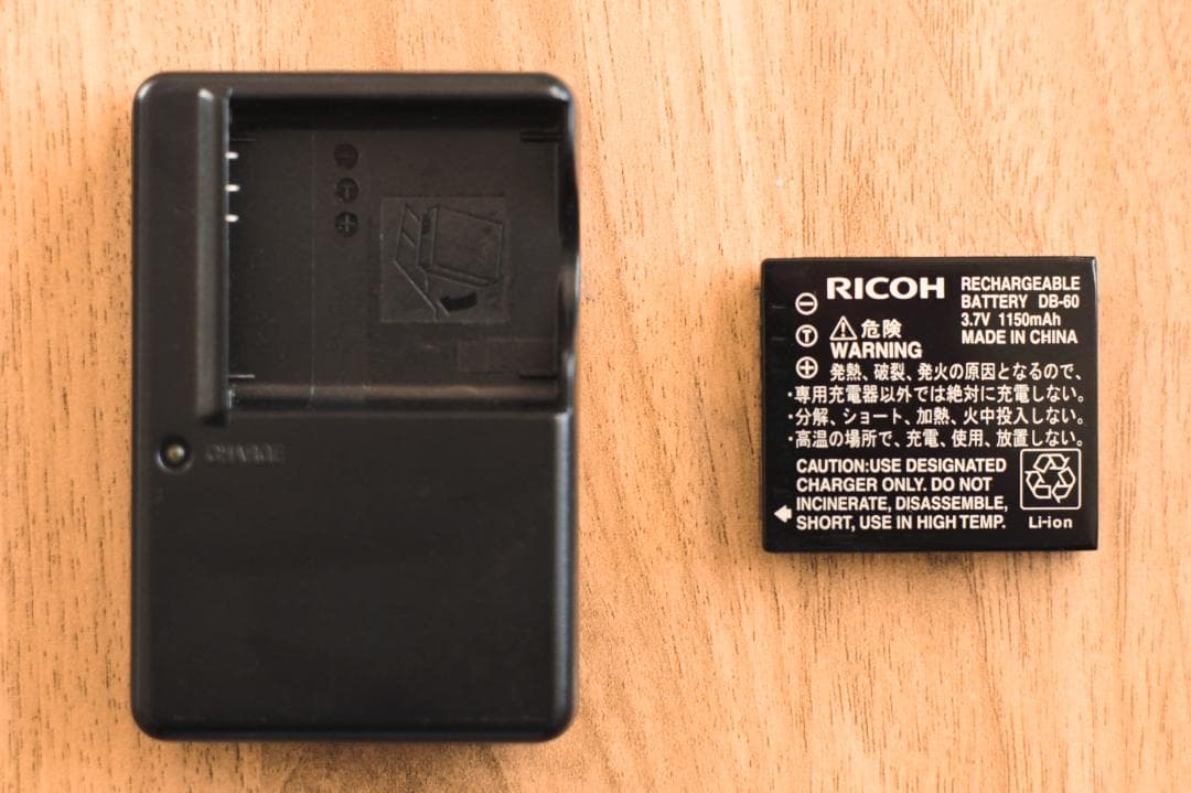 【ショット数わずか817回極美品】RICOH GR DIGITAL 初代