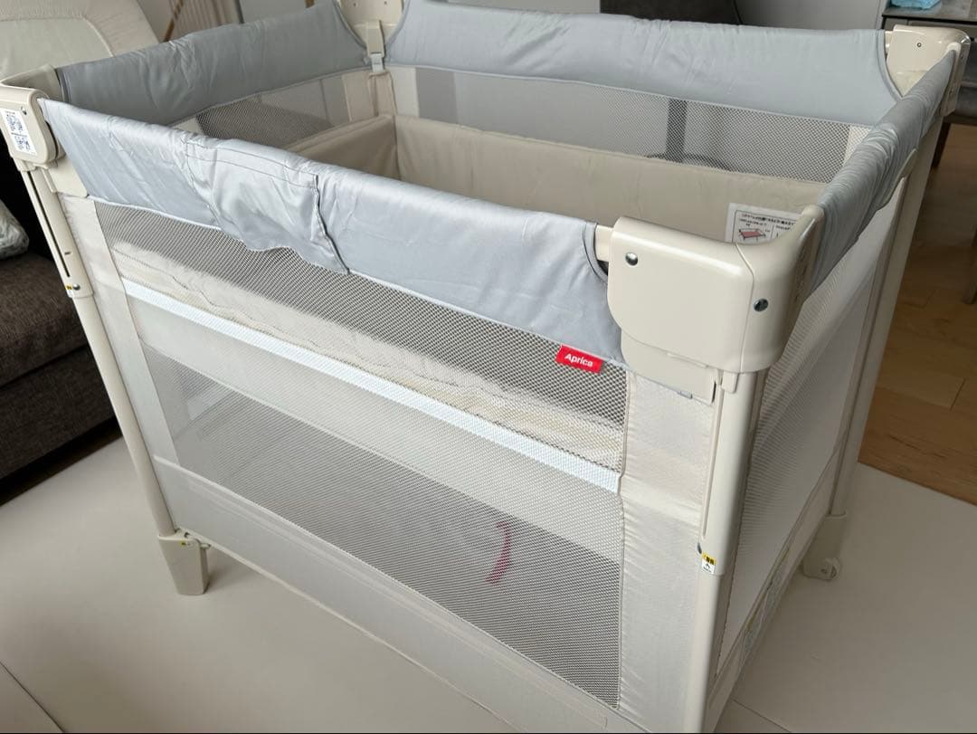 【美品】 アップリカベビーベッド ココネルエアー AB