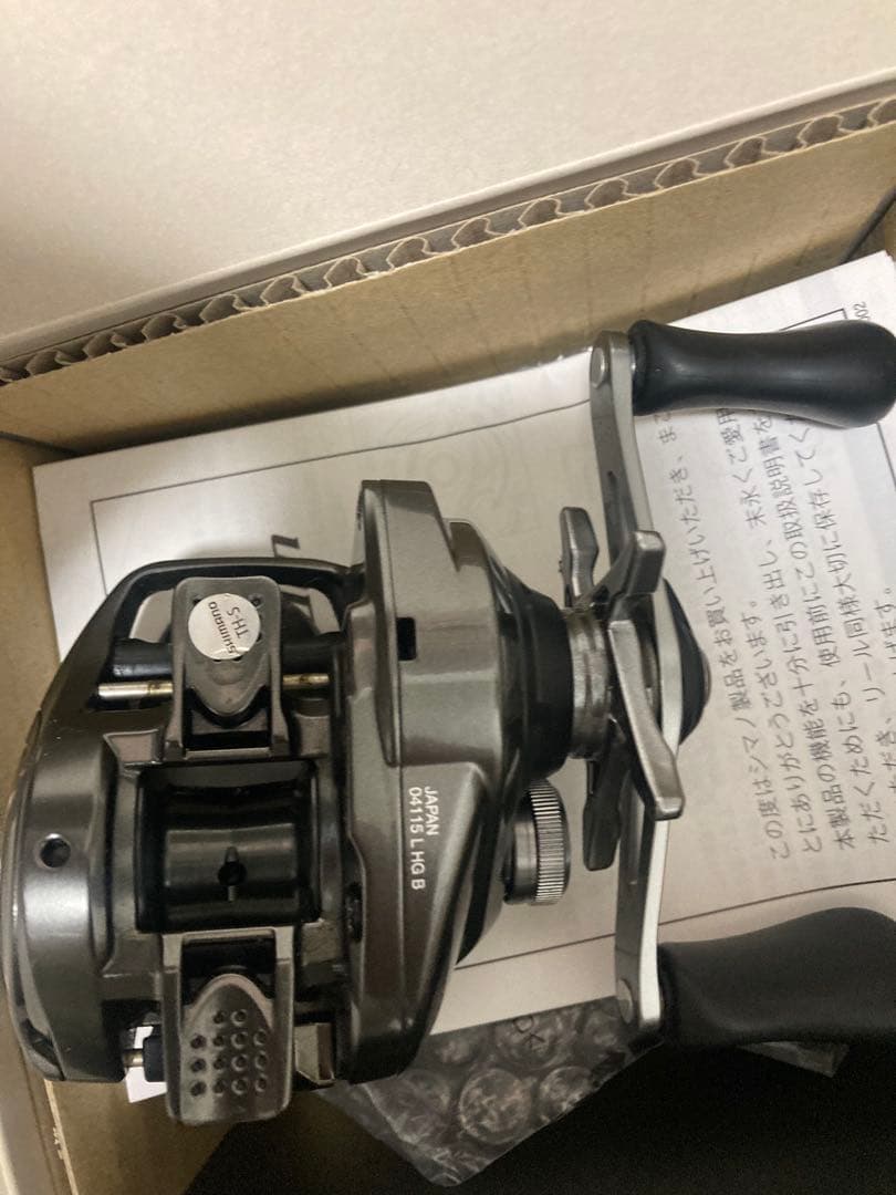 Shimano 20 nium HG ベイトリール
