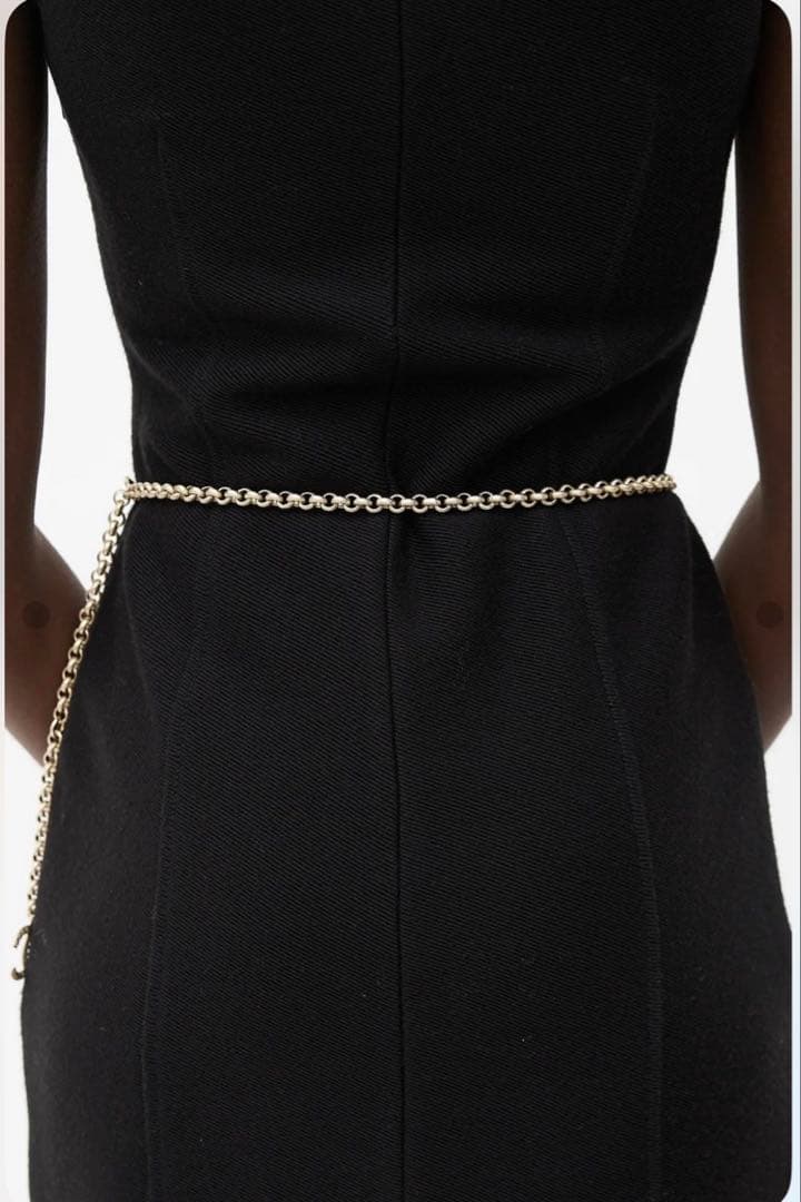 【美品】❤️CHANEL ❤️ゴールドトーンクリスタルのCCロゴチェーンベルト