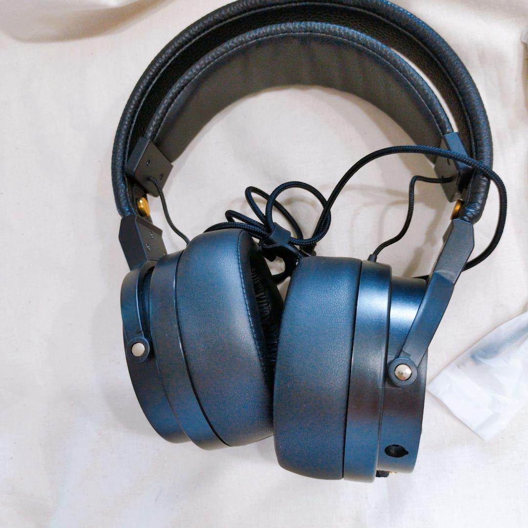 ヘッドセット　ヘッドフォン　コンピューターゲーム　ゲーミング ブラック　ヘリオス