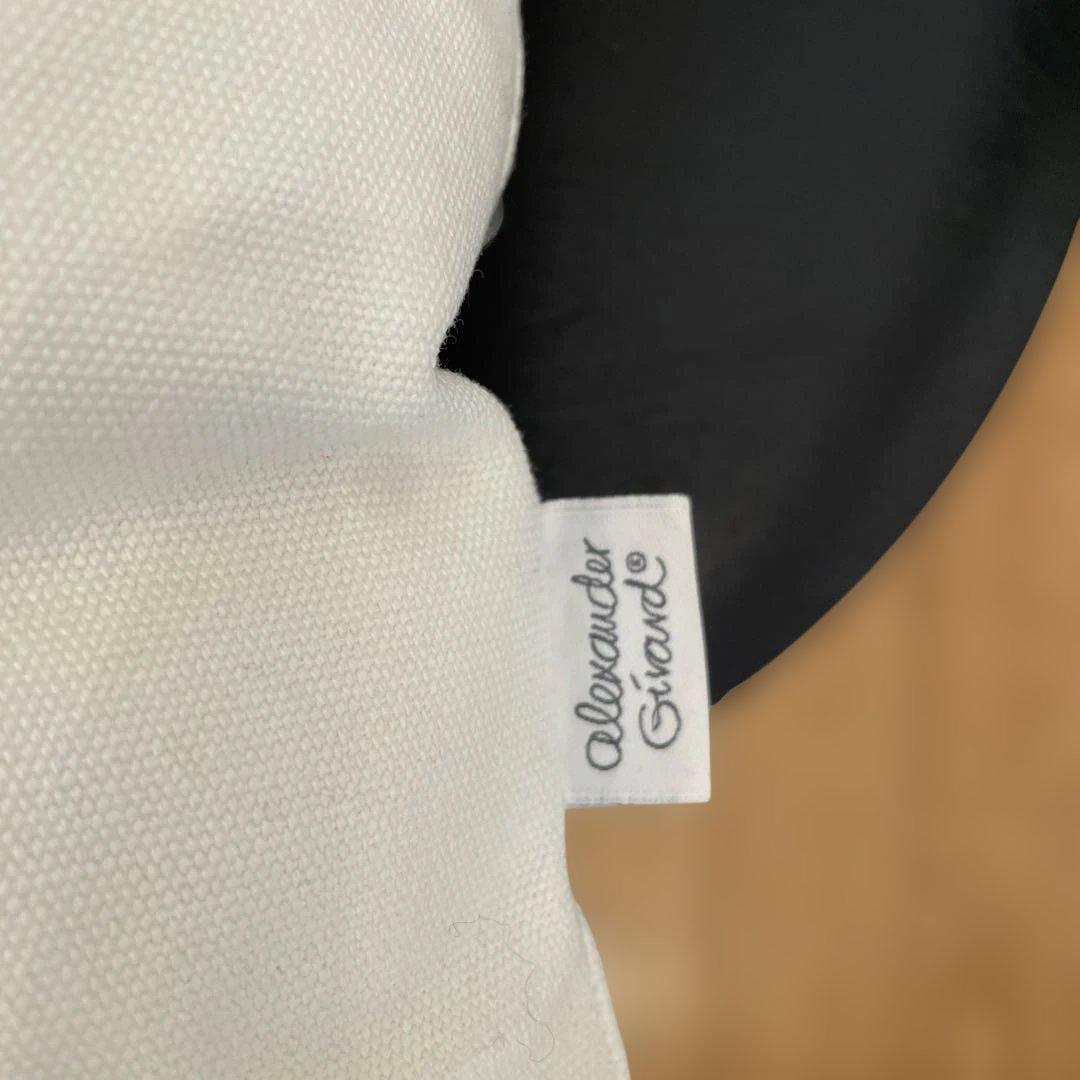 vitra アレキサンダージラルド　ハート　クッション