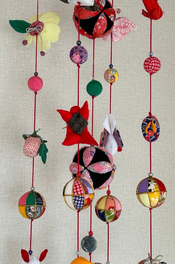 ちりめん細工　吊るし飾り　玉飾り 雛飾り　吊るし雛　下げもん　ハンドメイド