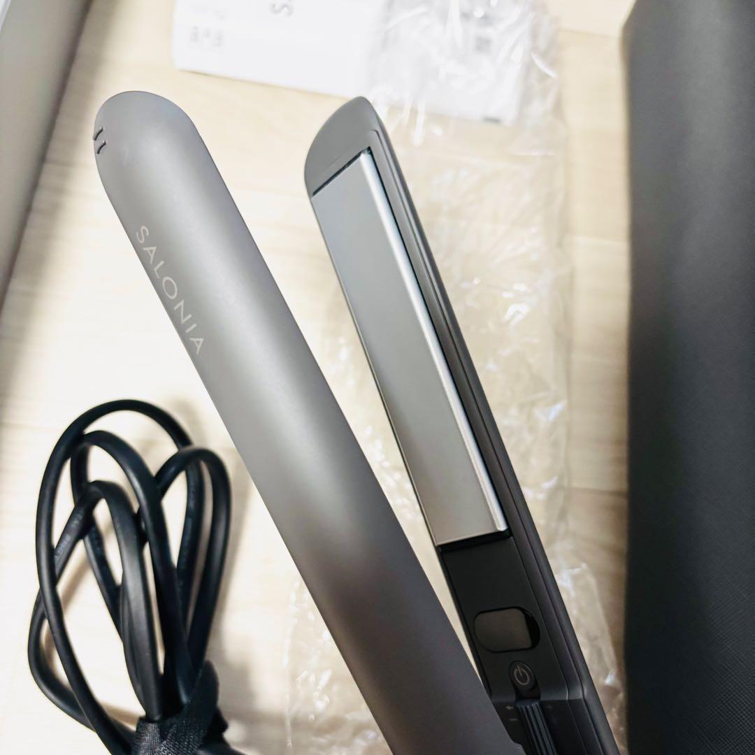 お値下げ！！サロニア　スムースシャインストレートヘアアイロン　グレー