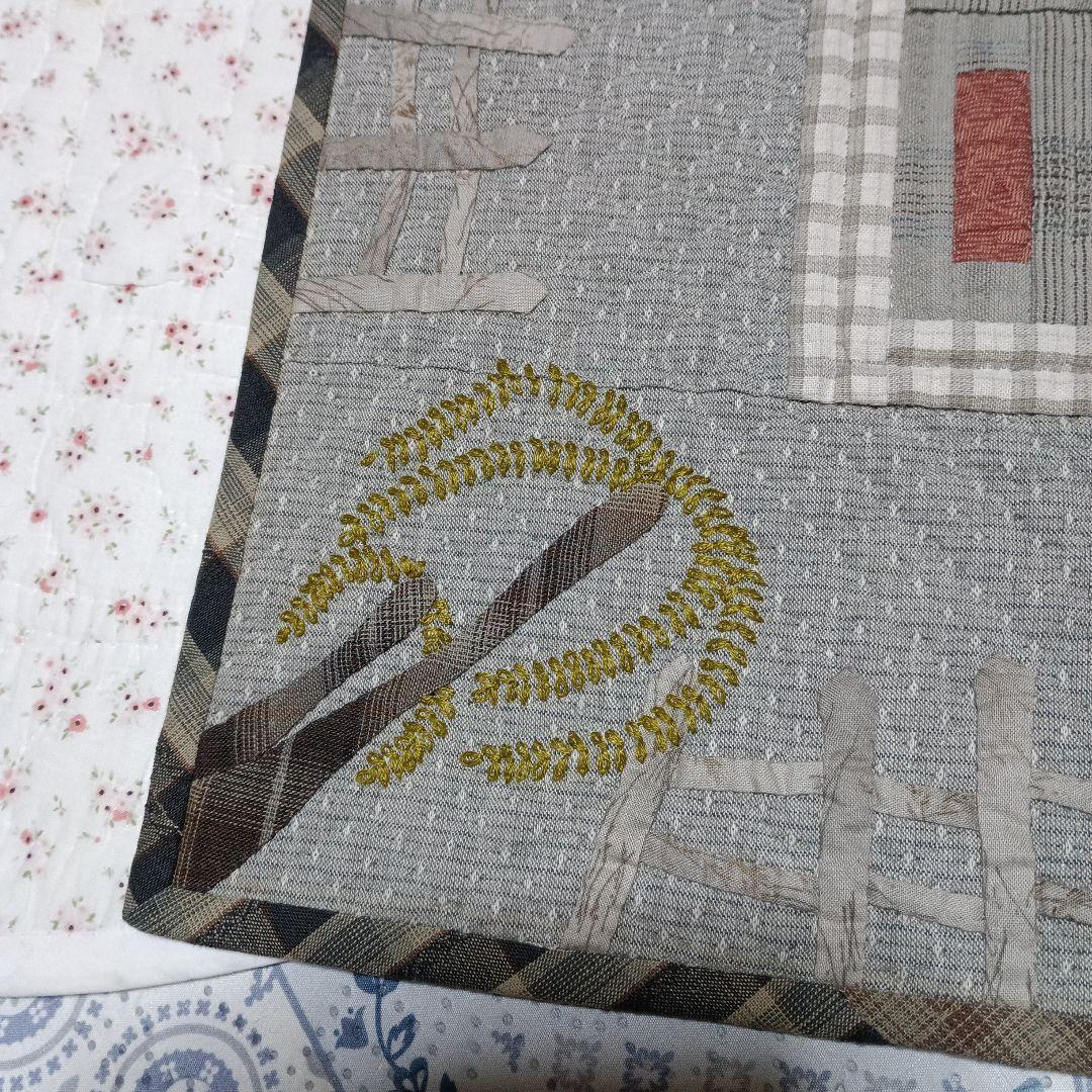 ♪ハンドメイド♪ パッチワークキルト ハウスのタペストリー マルチカバー