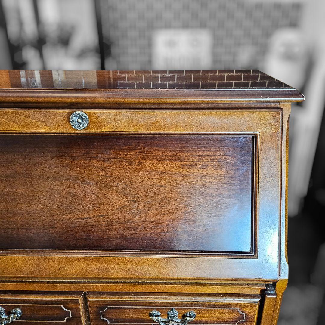 Ｊ*Ｉ様 カリモク コロニアルシリーズ ライティングビューロー/デスク QC30