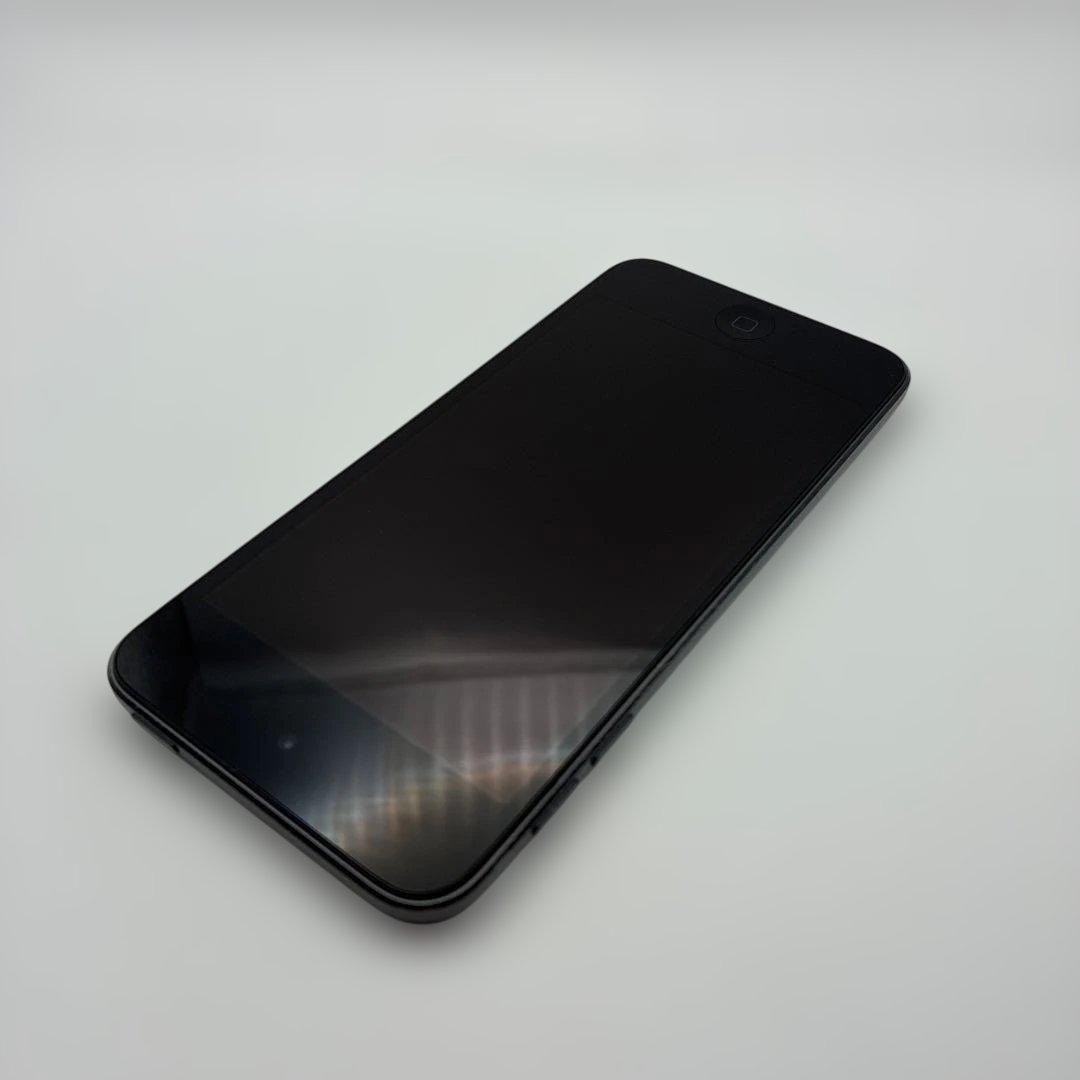 iPod touch 第7世代 MVHRWJ/A スペースグレイ 32GB