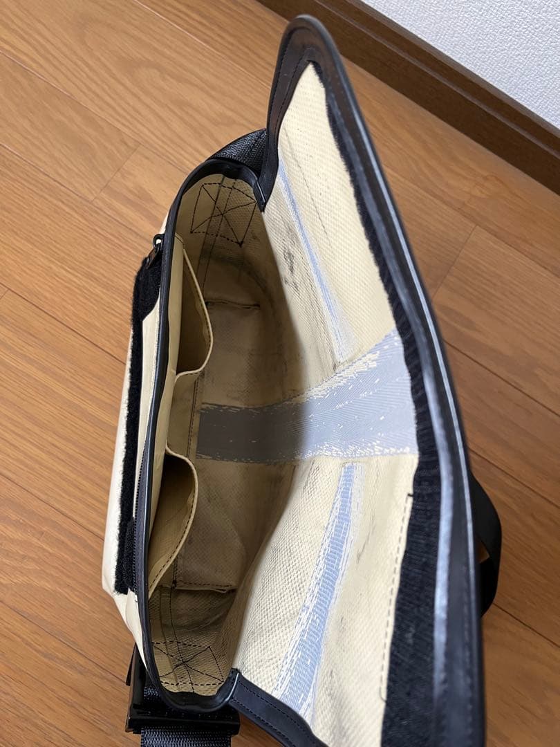 FREITAG ショルダーバッグ アイボリー F41 HAWAII FIVE-0