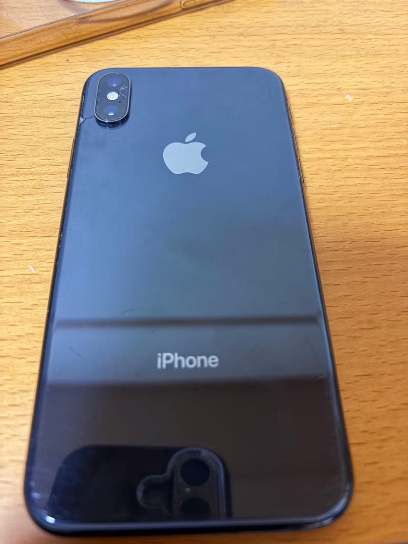 iPhone Xs 画面割れジャンク品