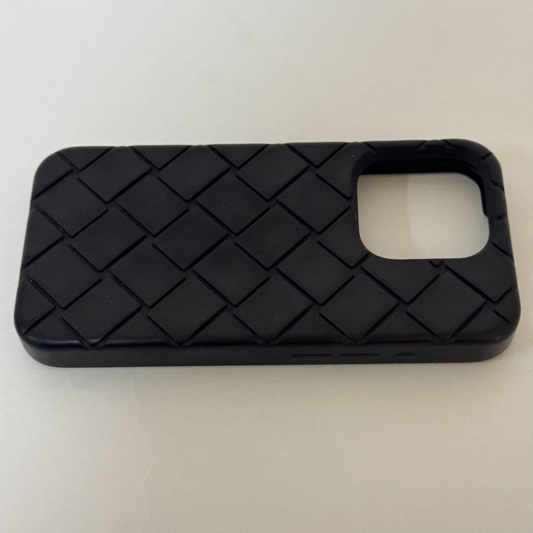 ✨正規品＆美品‼️✨ボッテガヴェネタ イントレチャート iPhone15Pro