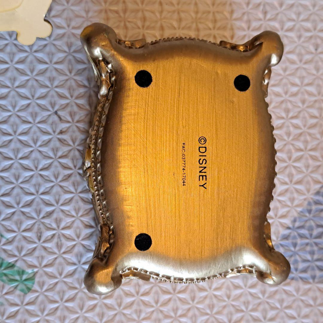 オーロラ姫　ジュエリーケース　バラ装飾 ゴールド アクセサリーケース