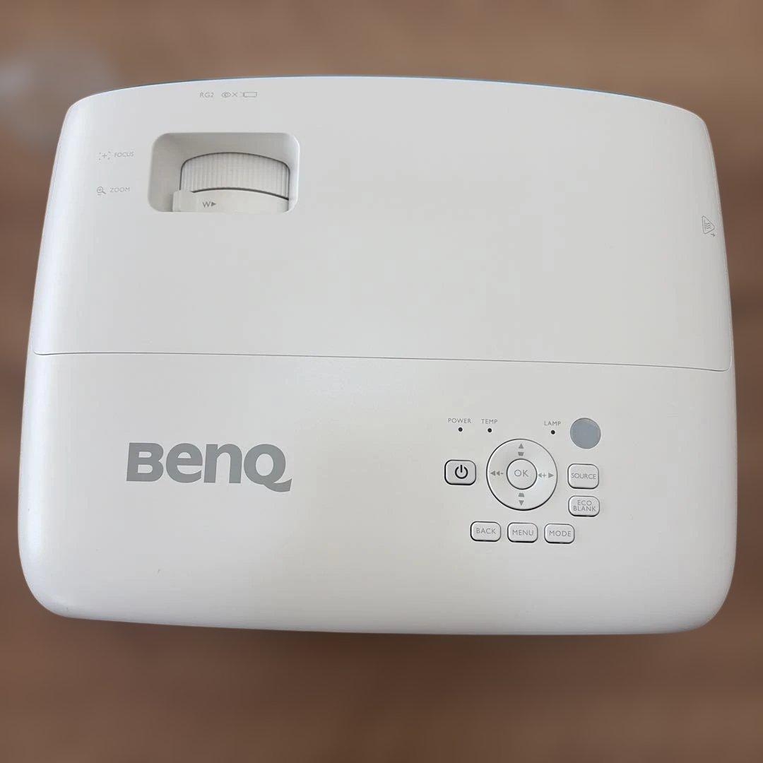 BenQ TK800 4K HDR プロジェクター 本体