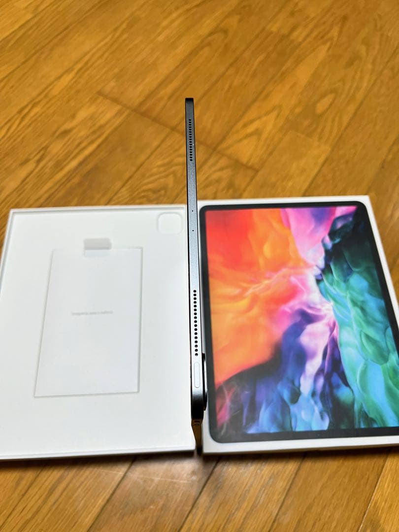 iPad Pro 12.9インチ（第4世代）スペースグレイ　512GB WiFi