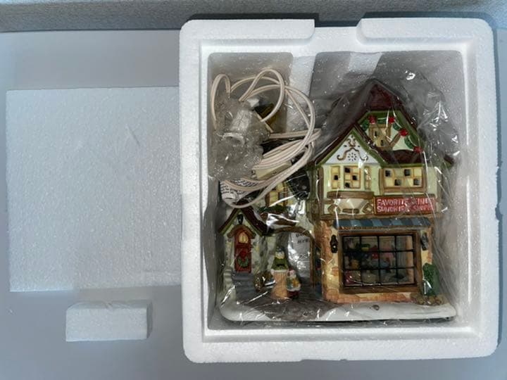 ミニチュア　ドールハウス　ライト　　　　　「雑貨屋さん」