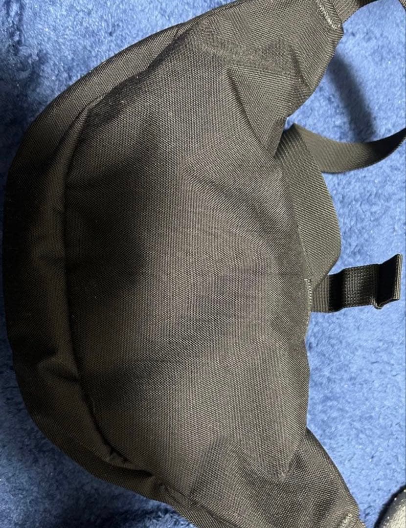 バッグ Supreme Vampire Boy Waist Bag Black