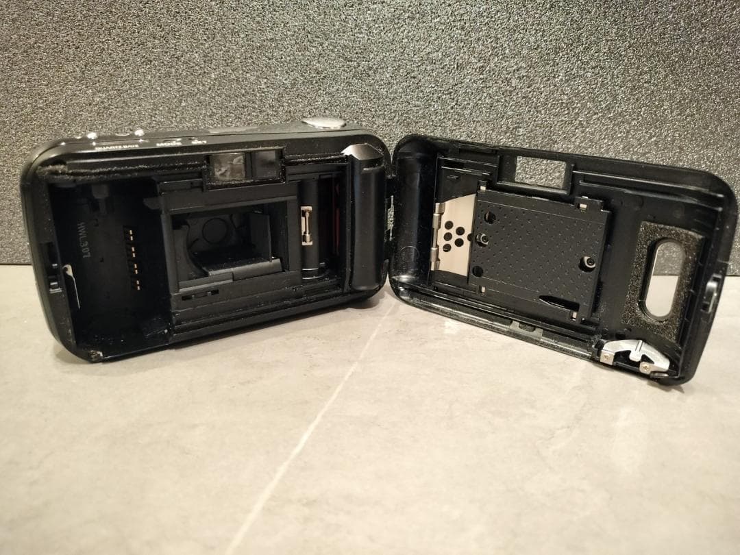 OLYMPUS μ[mju] ブラック コンパクトフィルムカメラ