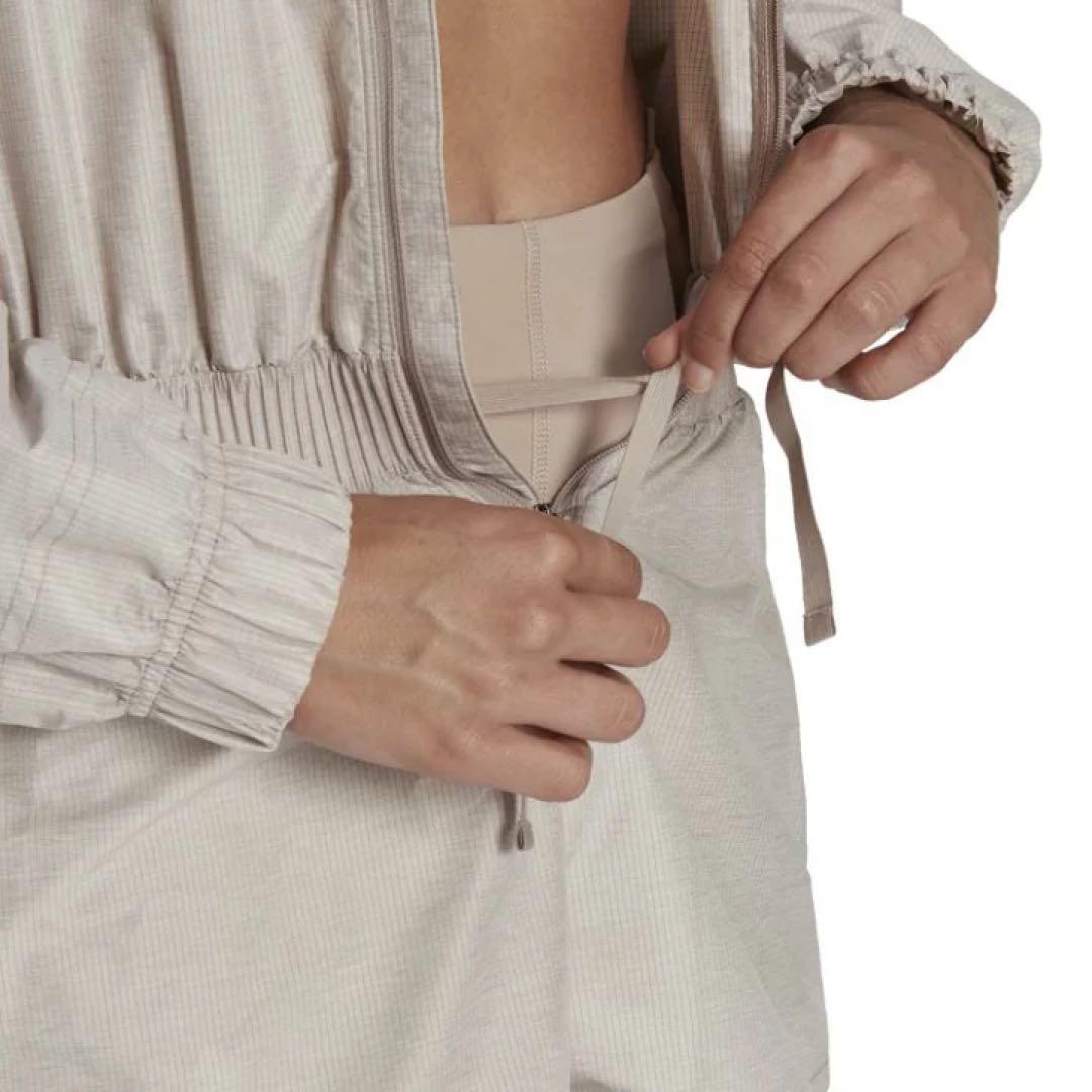 23100円adidas ランニング　オールインワン ロンパー