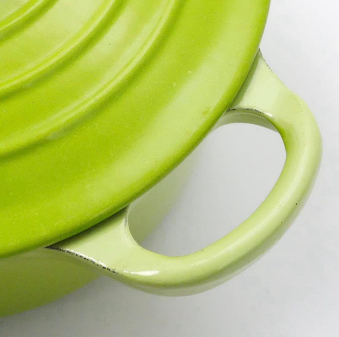【美品】LE CREUSET　ココット ロンド フルーツグリーン　16cm