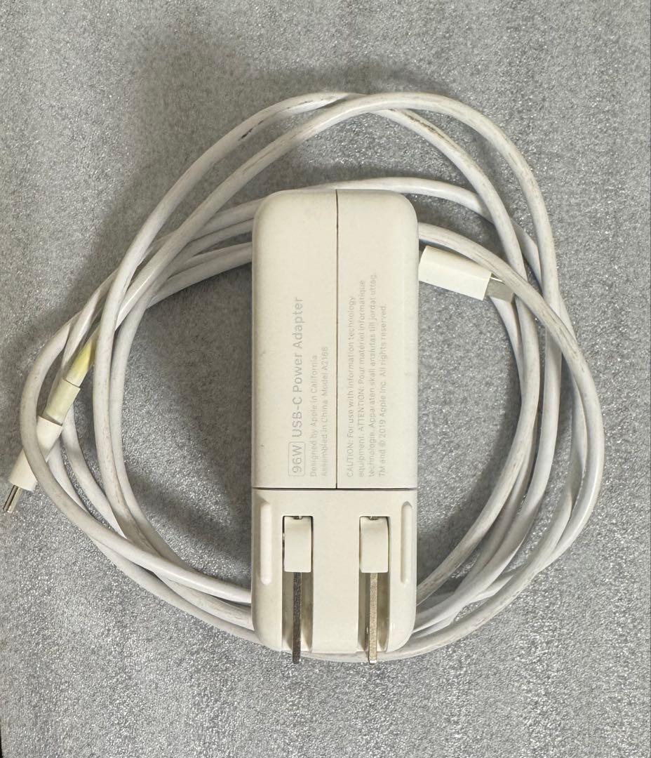 MacBookPro i9 64GB 1TB 充放電96回 バッテリー81%