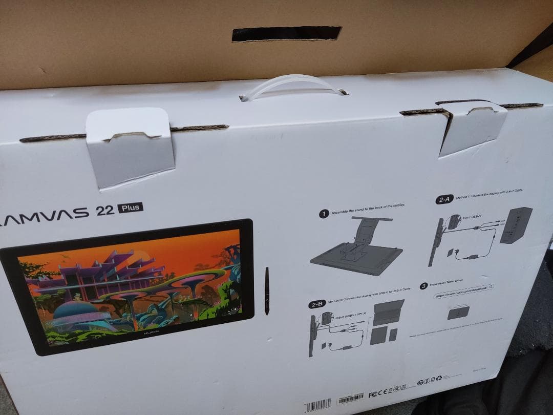 HUION KAMVAS 22 Plus　使用2回のみ・美品