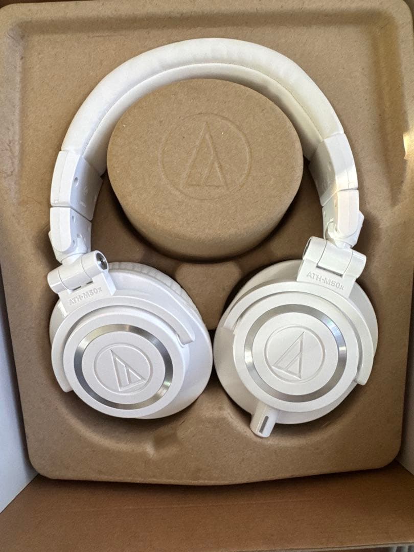 audio-technica ATH-M50xWH 音出し良好／バンド割れあり