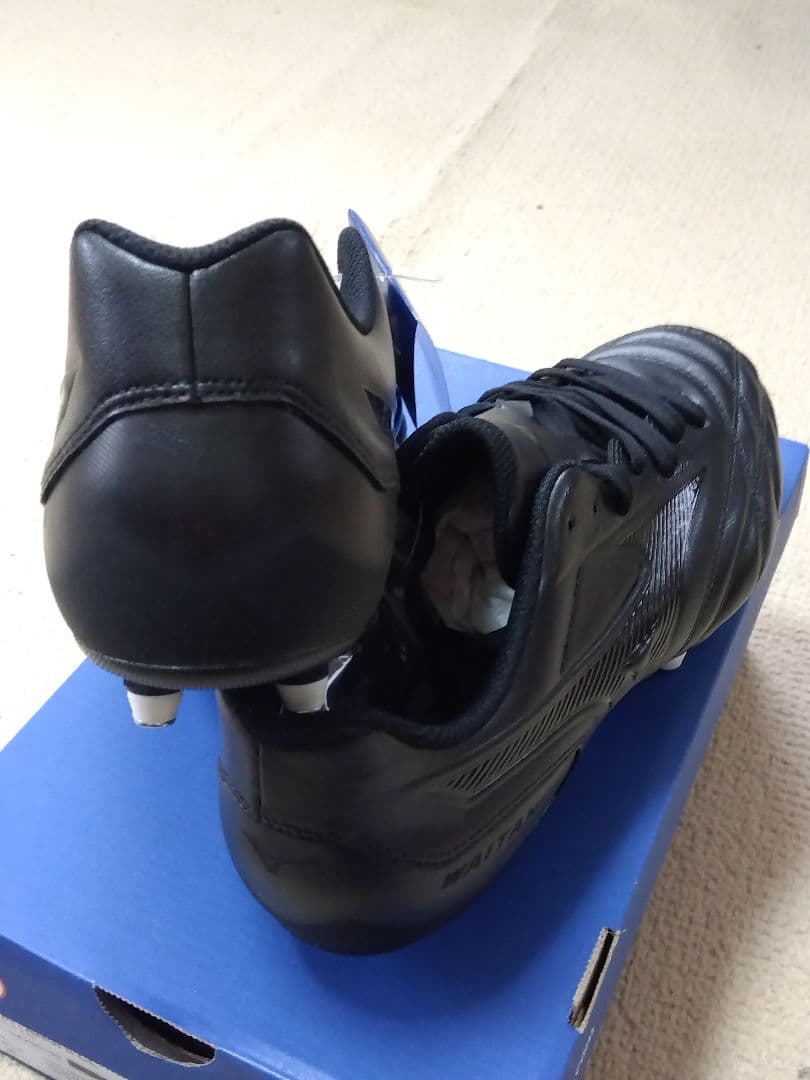 ラグビースパイク／25.5／黒×黒／R1GA200100／新品・未使用品