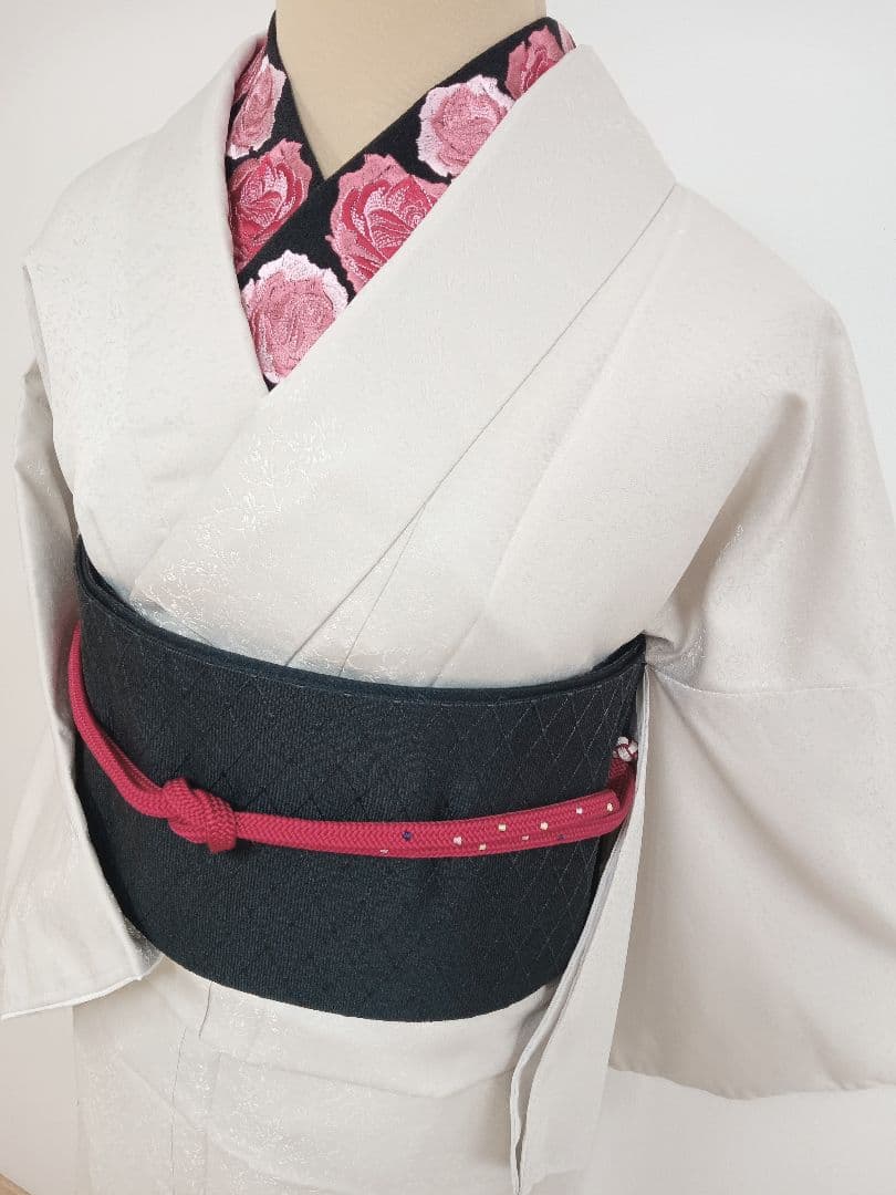 洗える色無地　花唐草地紋　ジャガード織　袷 Ｍサイズ