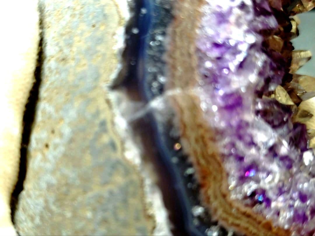 ☆希少☆縁起物☆高透明☆ウルグアイ産アメジストクラスター　瑪瑙共生　原石　⑩