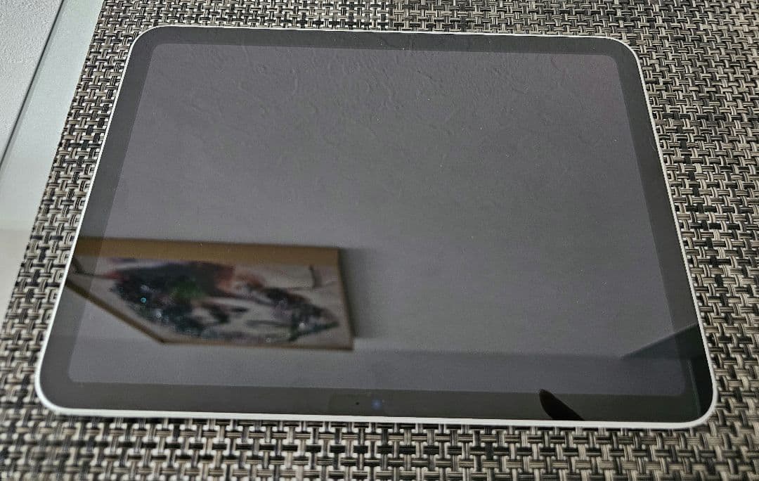 apple ipad a16 第11世代 本体とキーボードとペンセット