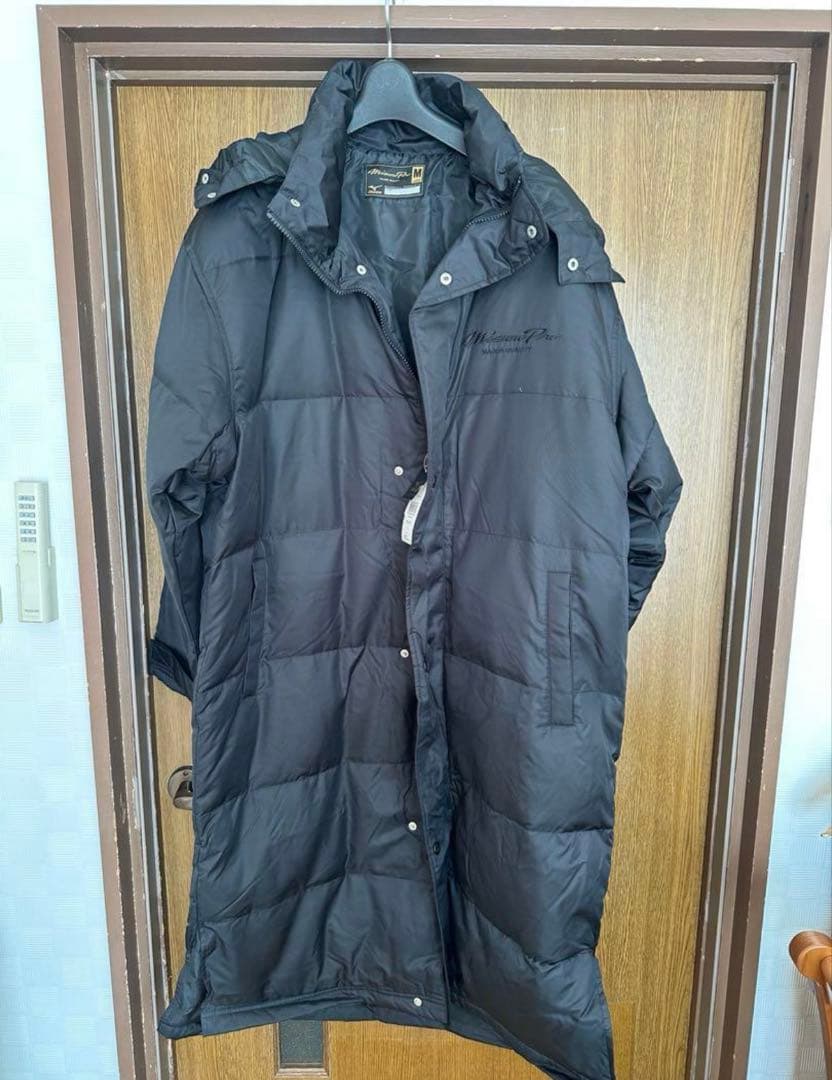 今の季節にお安く！最終値下げ新品未使用品Mizuno Pro ダウンコートM