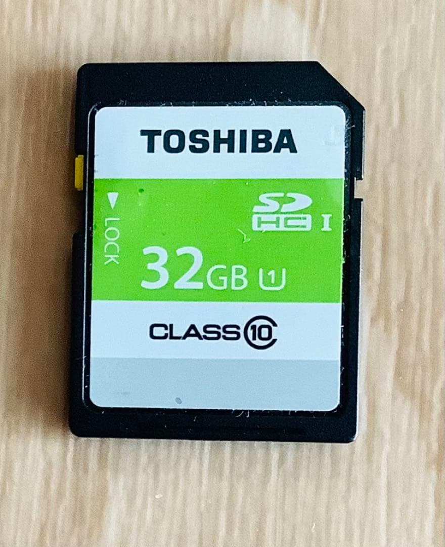 Canon IXY650コンパクトデジタルカメラ（32GB）動作確認済ケース付き