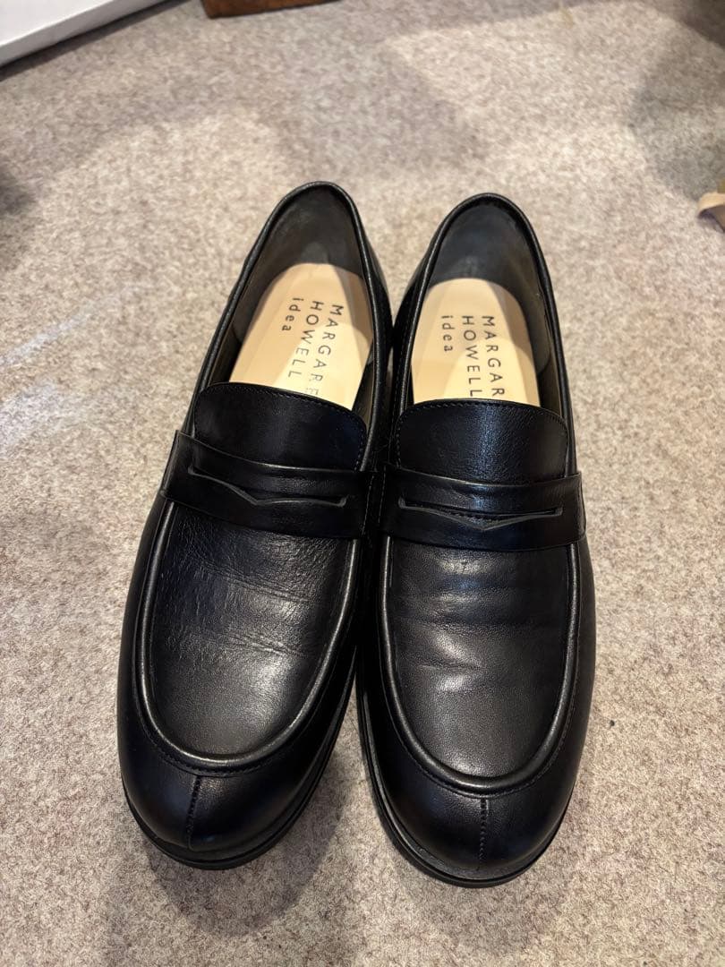 MARGARET HOWELL 黒 レザー ペニーローファー