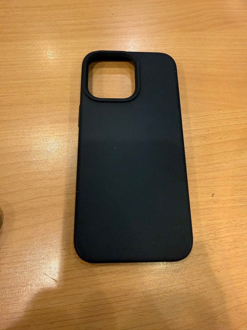 iPhone 15 Pro Max 256GB バッテリー100%