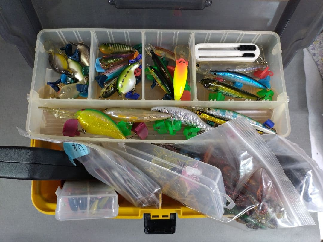 ルアー　ワーム　多数まとめ売りオマケ付き