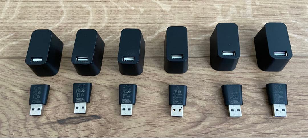 美品 HTC トラッカー 6個