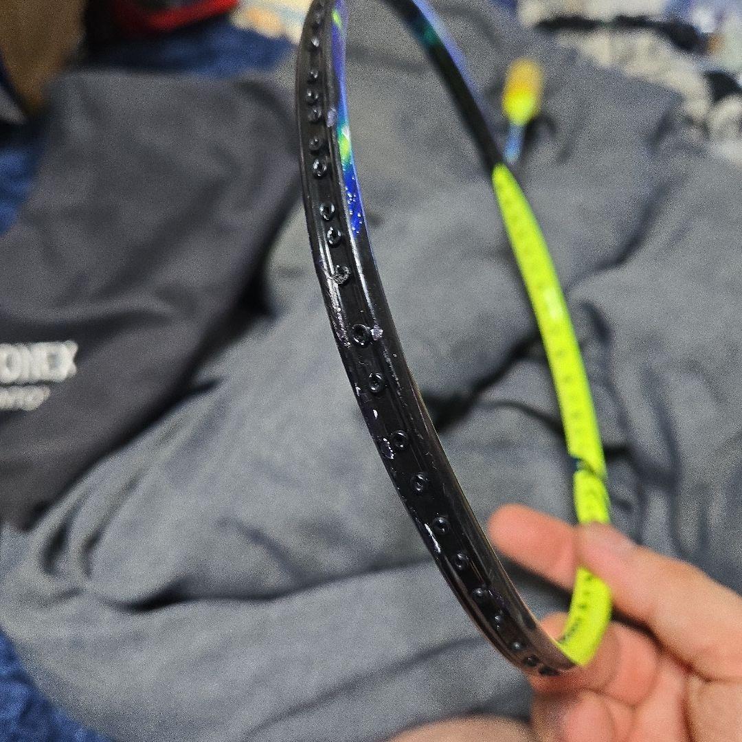 YONEX ASTROX 77　アストロクス７７　 バドミントンラケット