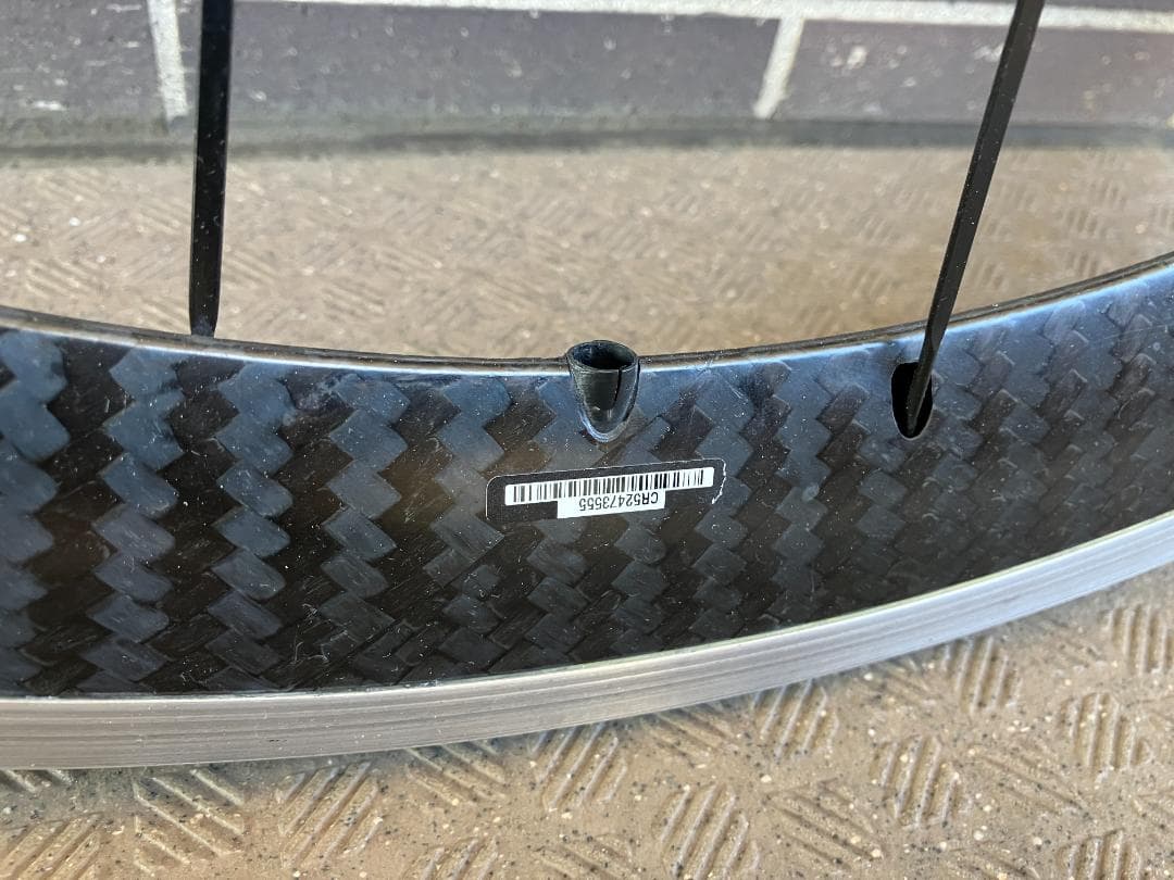 MAVIC　F：KSYRIUM UST　R：COSMIC PRO CARBON